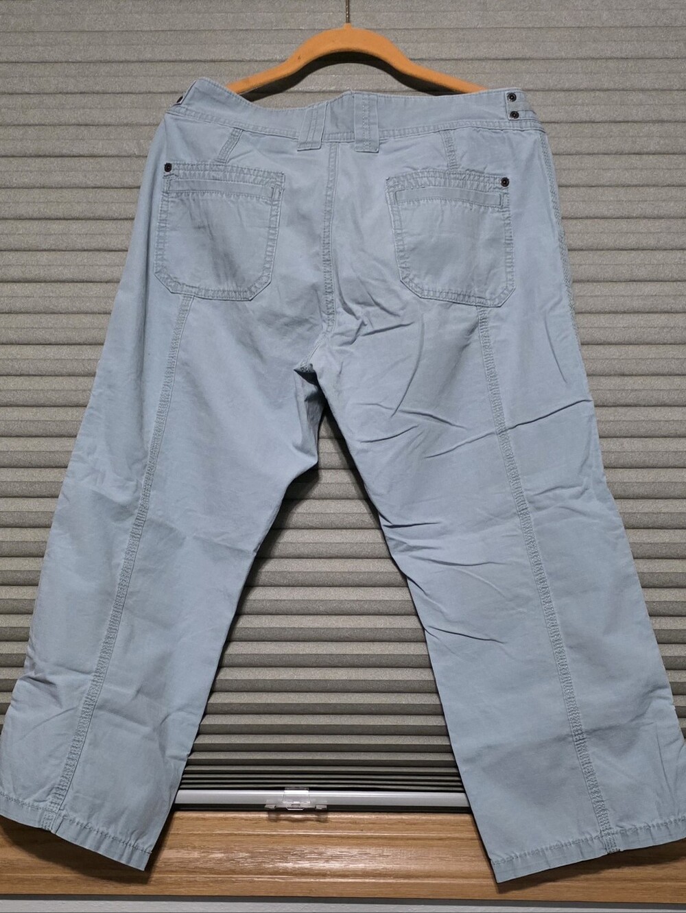 Womens Eddie Bauer Light Blue Casual Cargo Pants - Picture 2 of 2
